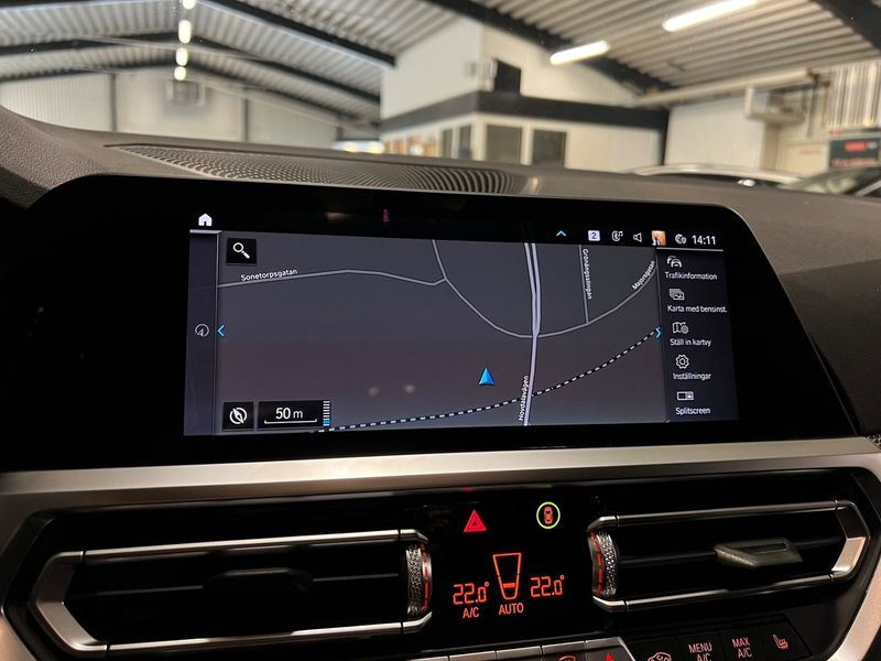 BMW 330 bild 17
