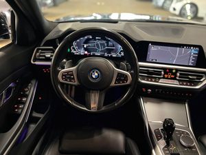 BMW 330 bild 14