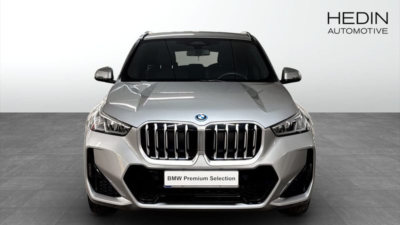 BMW X1 bild 8
