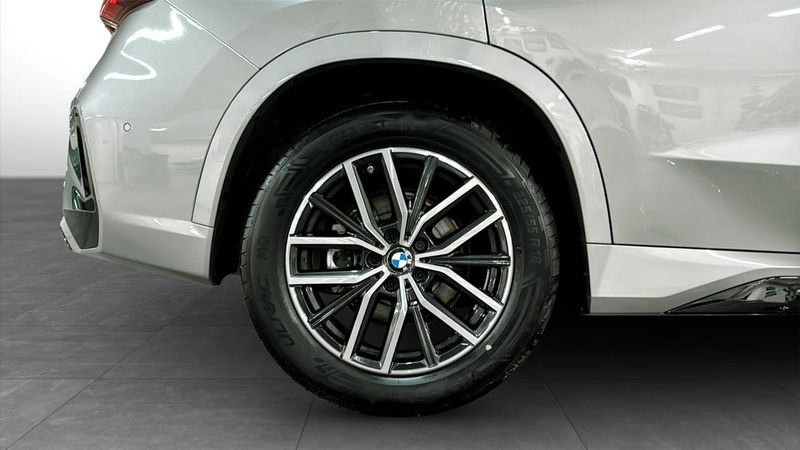 BMW X1 bild 9
