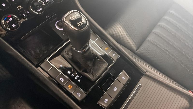Skoda Superb bild 15