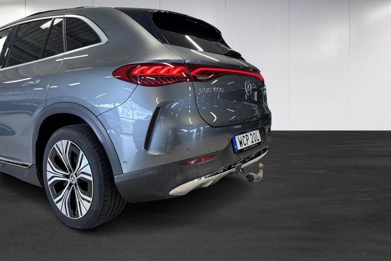 Mercedes EQE43 SUV bild 23