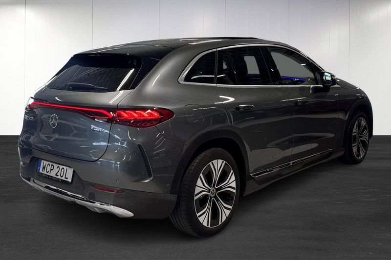 Mercedes EQE43 SUV bild 4
