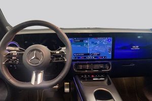 Mercedes GLB250+ bild 7