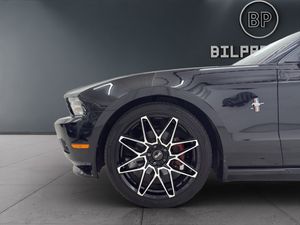 Ford Mustang bild 15