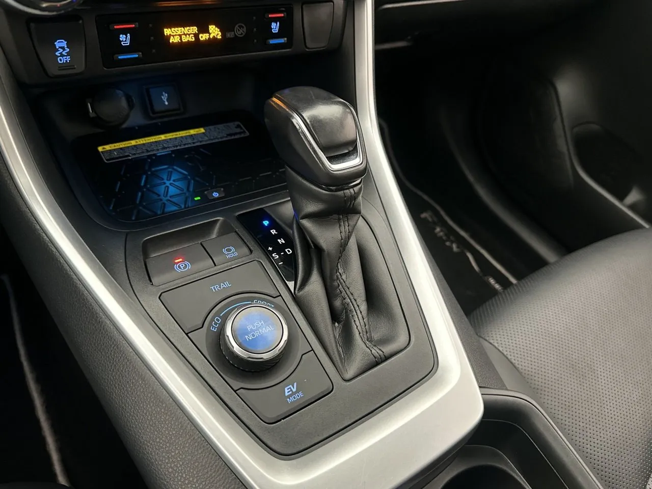 Vehicle image 23