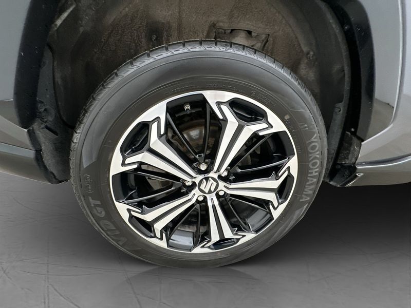 Suzuki Across bild 31