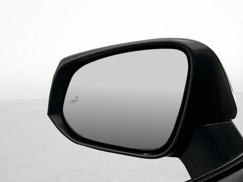 Suzuki Across bild 27