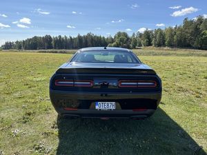 Dodge Challenger bild 8