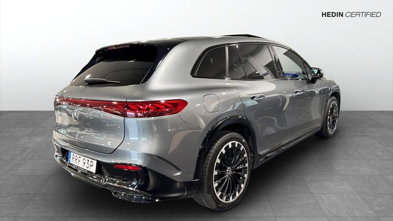 Mercedes EQS450 SUV bild 3