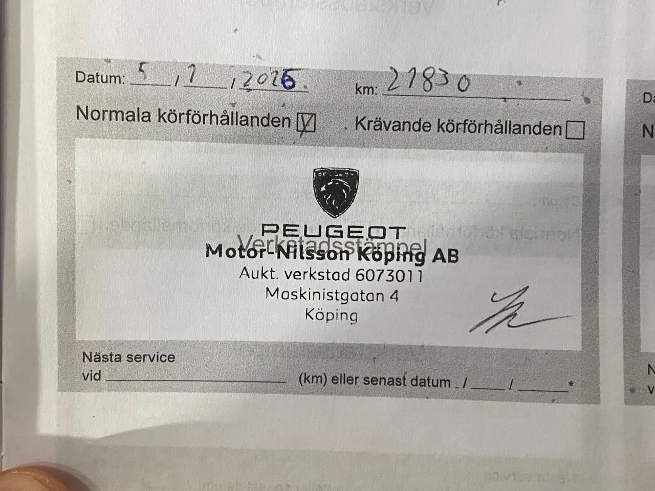 Vehicle image 22