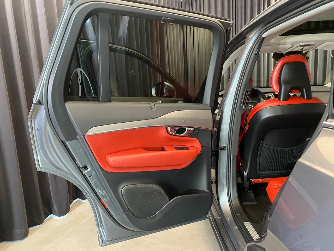 Vehicle image 31