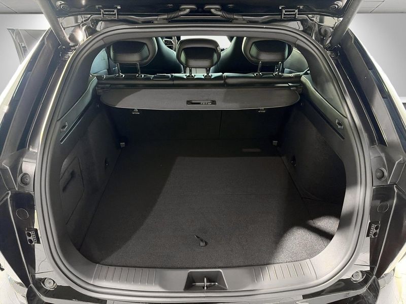 Mazda CX-6e bild 10