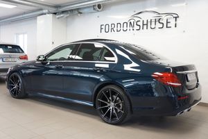 Mercedes E220 bild 2