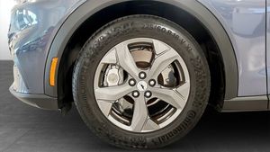 Ford Mustang Mach-E bild 9