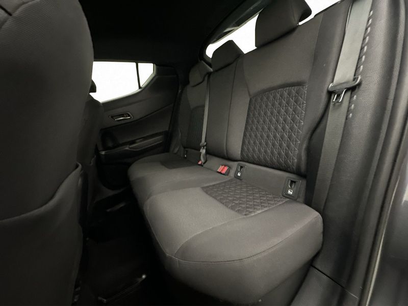 Toyota C-HR bild 26