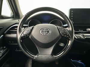 Toyota C-HR bild 13