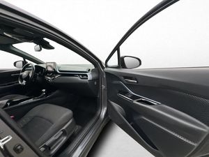 Toyota C-HR bild 25