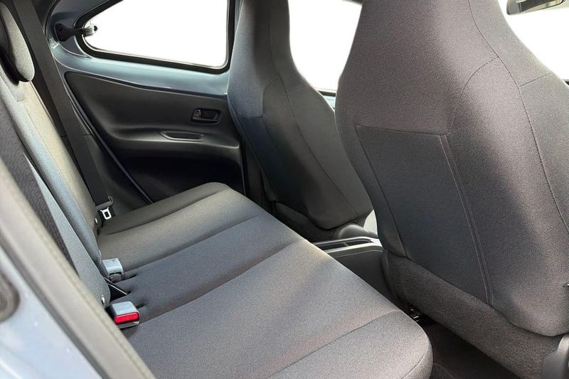 Toyota Aygo X bild 9