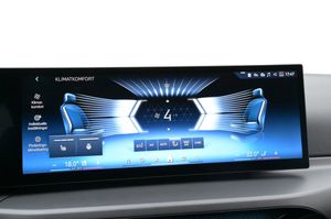 BMW 330 bild 15