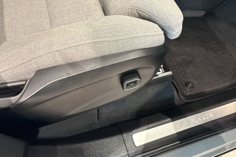 Volvo EX90 bild 24