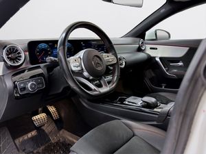 Mercedes CLA250 bild 16