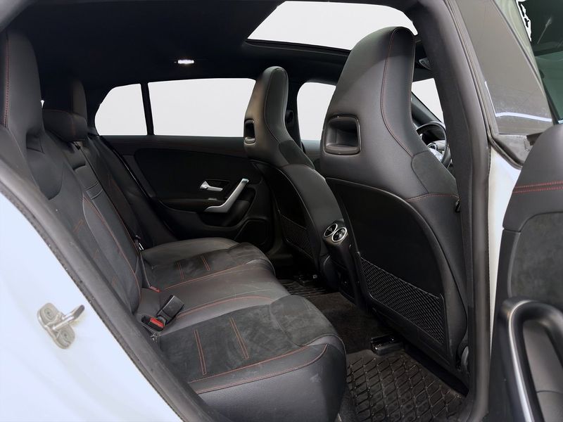 Mercedes CLA250 bild 12