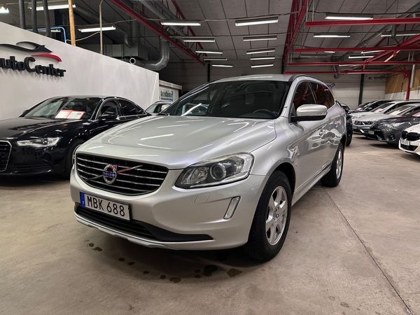Volvo XC60 D4 AWD Geartronic Momentum Business Edition Euro 6 - 2016
