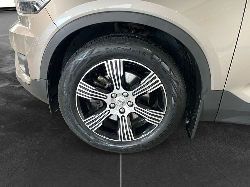 Volvo XC40 bild 9