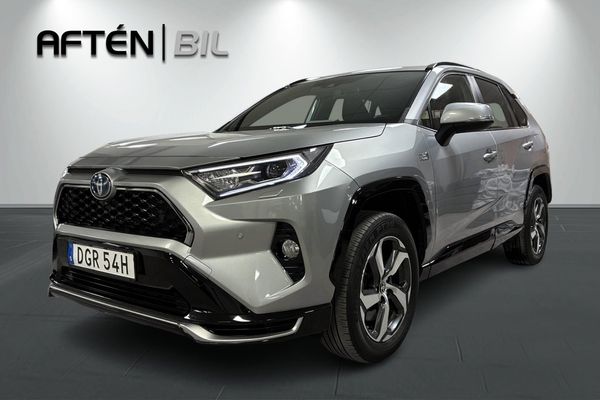 Toyota RAV4 Plug-in Hybrid AWD - Drag,B-kamera,Sensorer - 2021