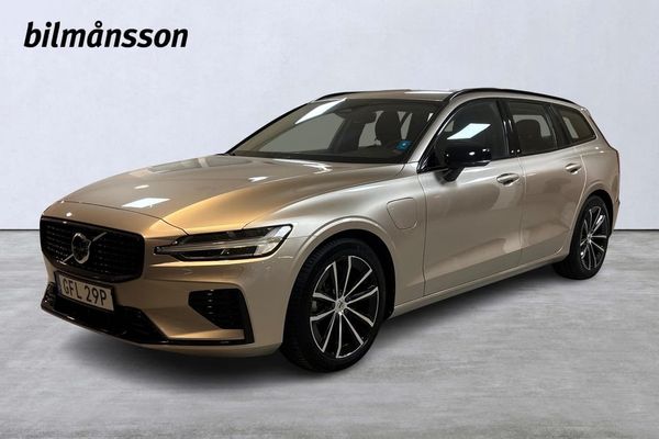 Volvo V60 T6 Plus Dark - 2025