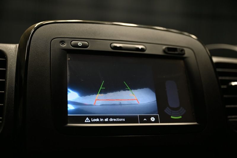 Opel Vivaro bild 17