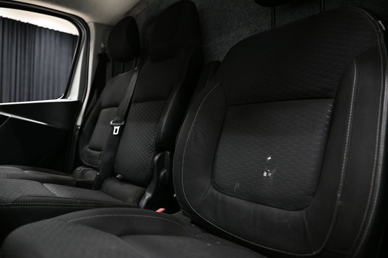 Opel Vivaro bild 19