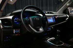 Toyota Hilux bild 17