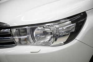 Toyota Hilux bild 5