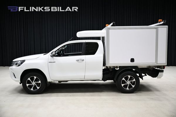 Toyota Hilux 2.4 AWD 150HK Servicebil|Inredd|Kåpa|Clayton|Moms|SeUtr - 2019