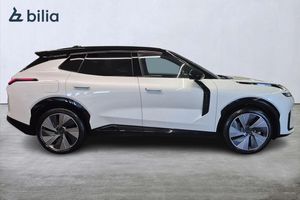 Lynk & Co 08 bild 18