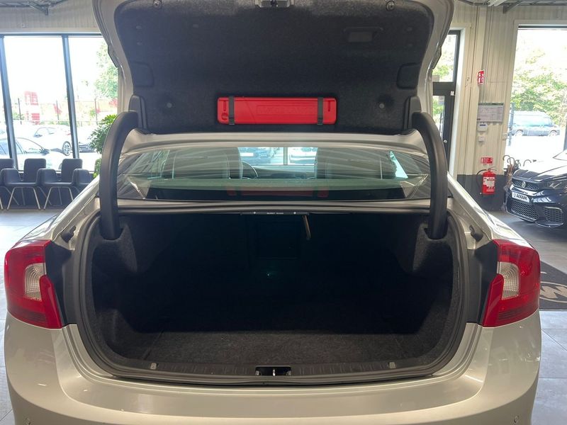 Volvo S60 bild 15