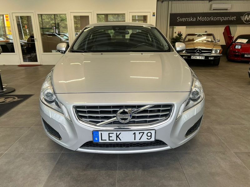 Volvo S60 bild 2