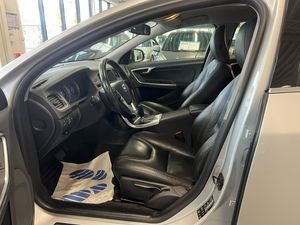 Volvo S60 bild 9