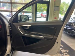 Volvo S60 bild 14