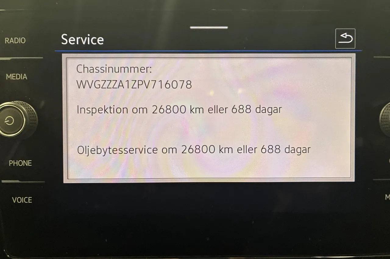 Vehicle image 21