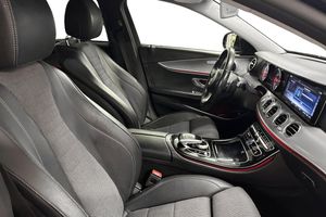 Mercedes E220 bild 15