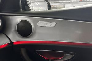 Mercedes E220 bild 27
