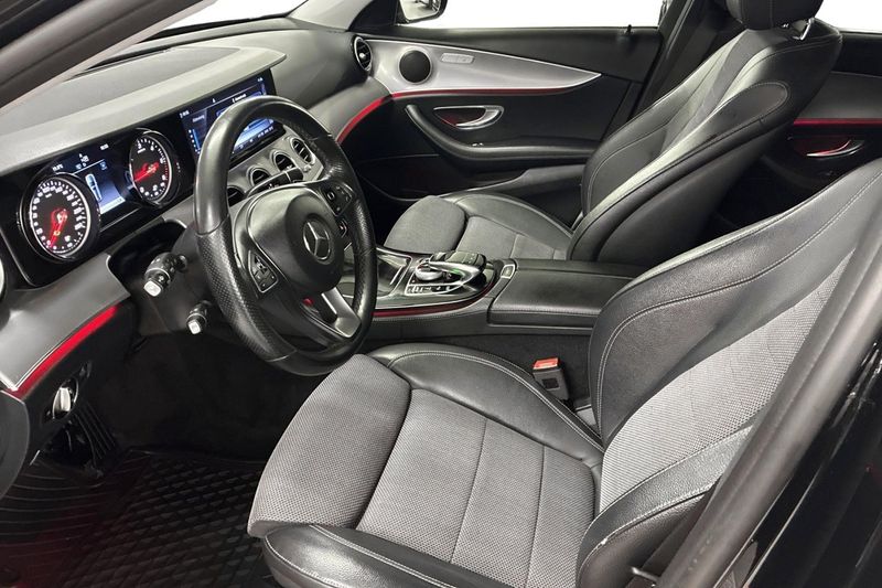 Mercedes E220 bild 14
