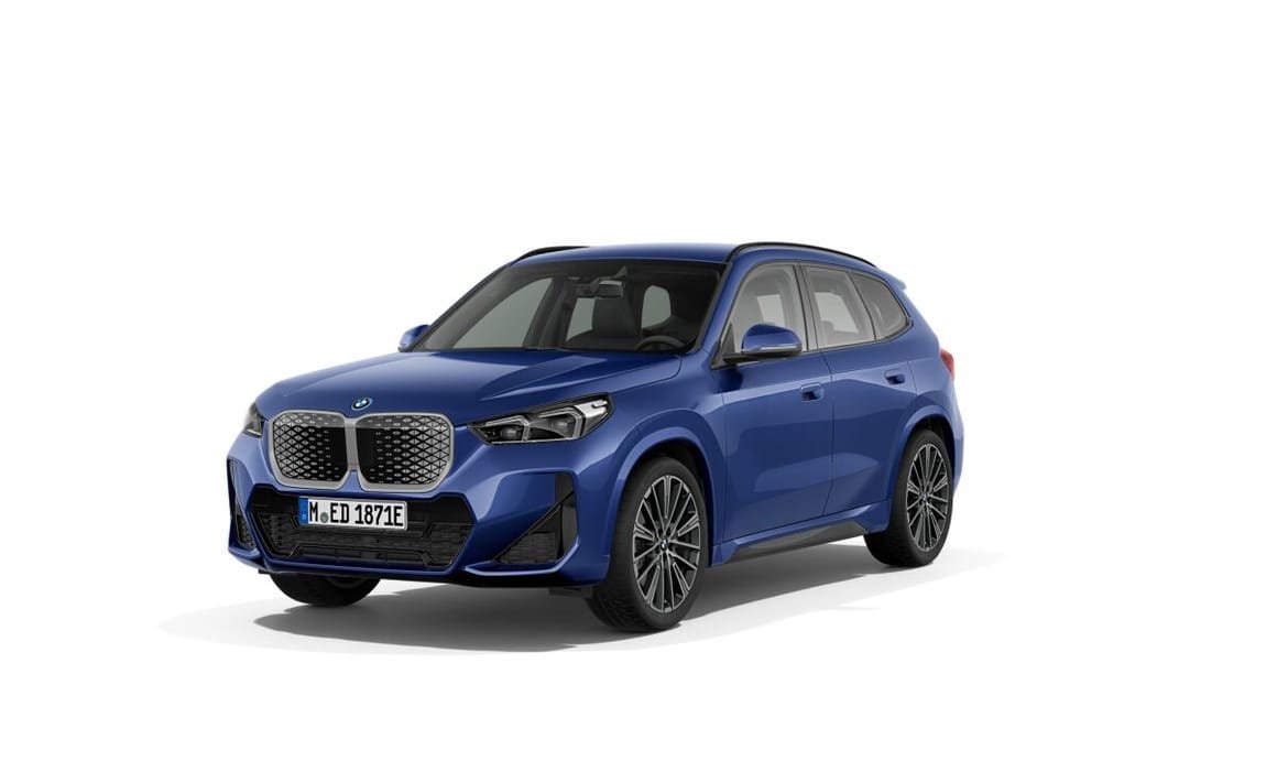 BMW iX1