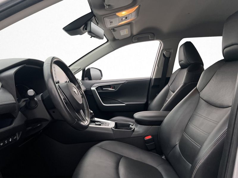 Toyota RAV4 bild 9
