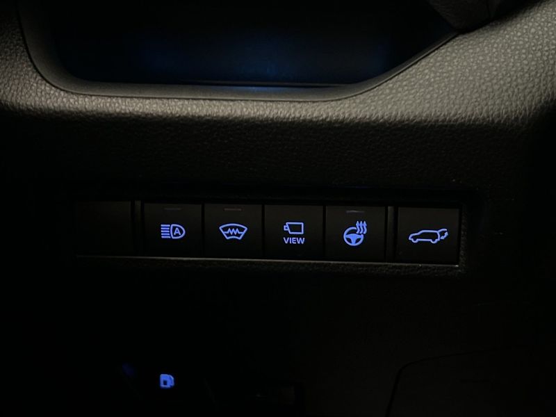 Toyota RAV4 bild 24