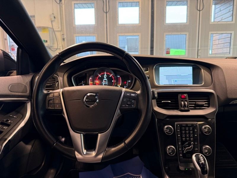 Volvo V40 bild 8