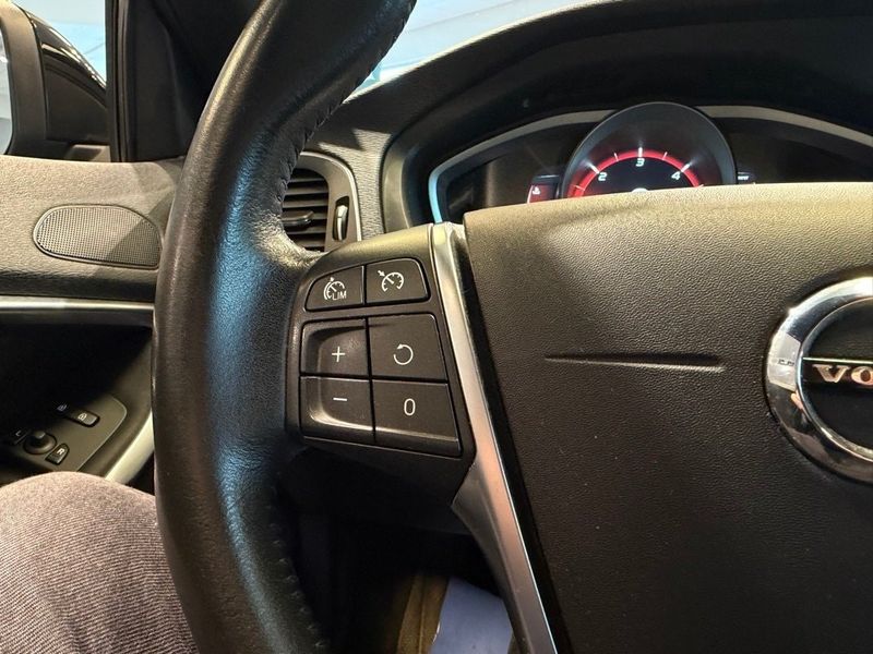 Volvo V40 bild 17